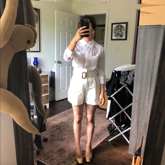 & Other Stories High Waisted Pleated Shorts ✨ - Picture 3 of 7